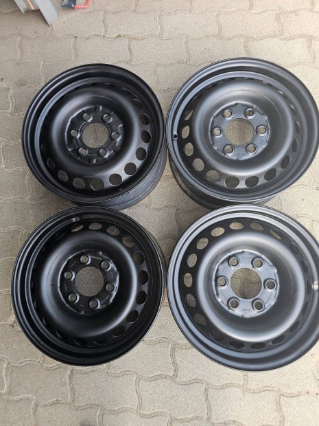 6X130 6,5x16 ET62 Mercedes Sprinter 84 agy W Crafter Lemezfelni