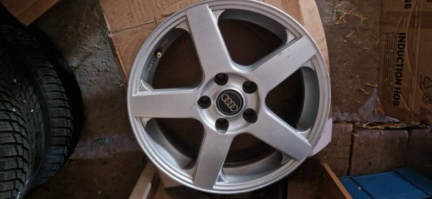 6.5 x 16, et 40, 5 x 112 Dezent