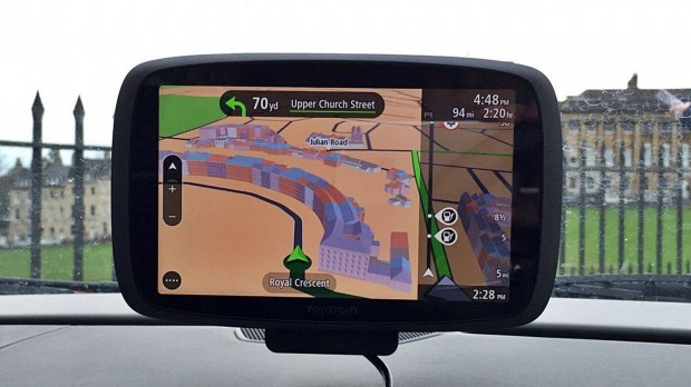 6" Prémium GPS Tomtom GO 6000 navigáció 2023 élettartam EU SIM TMC