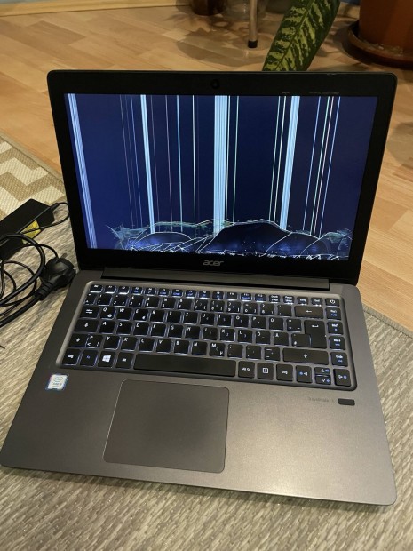 6 gen i5 s 14" os Acer Travelmate X349-M (Kijelz srlt)