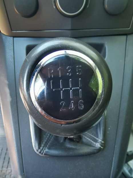 6 sebességes váltót Opel Zafira B Turbo-Diesel 1,9 CDTI 110KW és 150 L