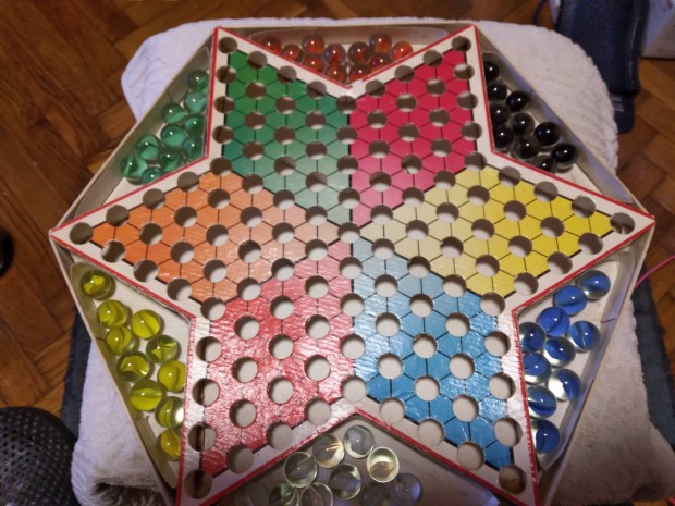 6 szem�lyes k�nai sakk de lehet kevesebben is j�tszani