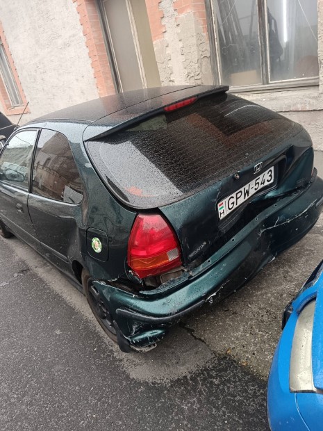 6gen Honda civic htul srlt elad! 