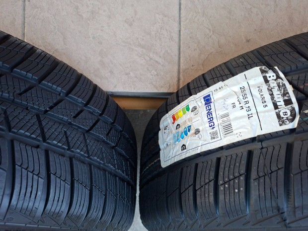 6x139,7 R18 - Hyundai Staria télikerék alufelni 235/55r18 téligumival