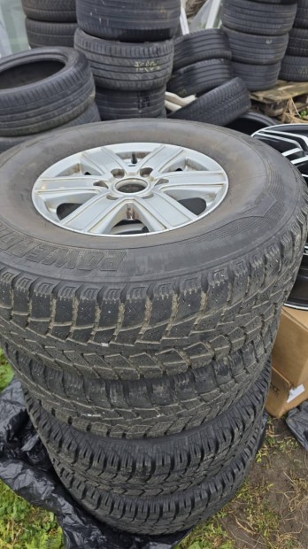 6x139 alufelni 16 colos Ford Ranger tli gumi 16 col 