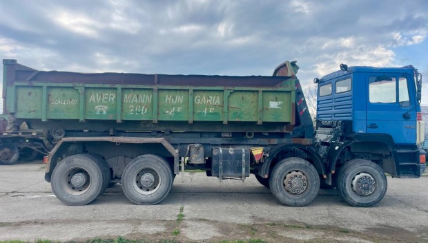 6x8 Összkerékhajtás MAN 35.422 Billencs, Multilift, Konténeres