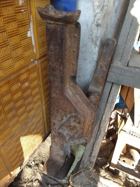 7000 kg emel