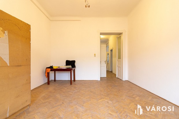 70 m2-es lak�s be�p�thet� tet�t�rrel!