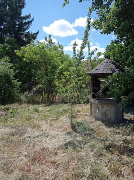 70 m-es csal�di h�z Zalal�v�n Elad�!