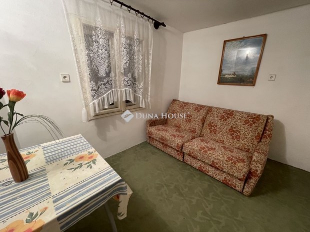 70 nm-es h�z elad� Borg�ta