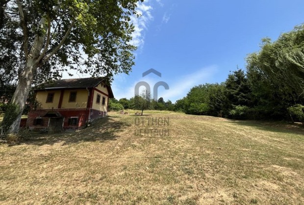 70 nm-es h�z elad� Zalakaros