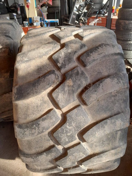 710/50r26.5 bkt