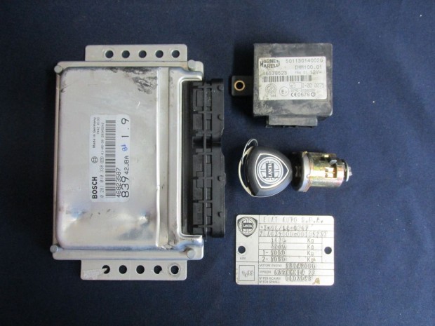 71933 Lancia Lybra 1,9 Jtd motorvezrl szett  0281010338