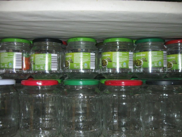 720 ml befőttes üvegek kaphatóak , új lapkával !