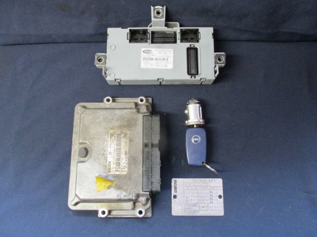 72462 Fiat Stilo 1,9 8v Diesel 115 Le motorvezrl szett 0281011553