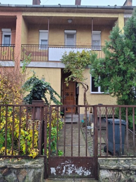 72 nm-es h�z elad� Balassagyarmat