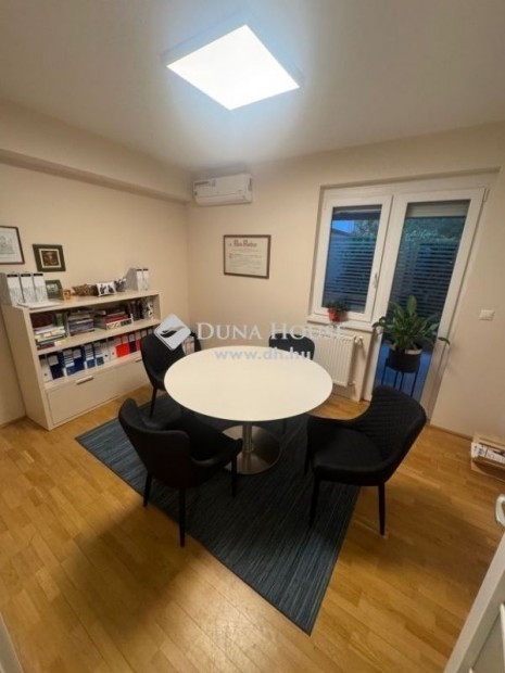 72 nm-es lak�s elad� Debrecen