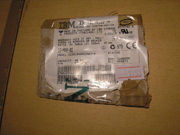 7453 IBM IC35L040Avvn07-0 HDD elektronika H68873 B 36H6419 01