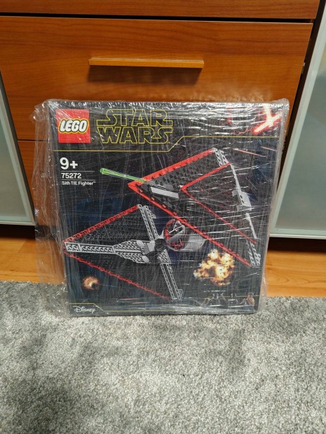 75272 LEGOStar Wars - Sith TIE vadsz