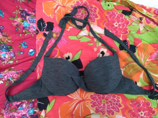 75 D szurke bikini felso, furdoruha, Uj