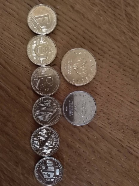 75 éves a forint, 10-20ft tisztelet a hősöknek
