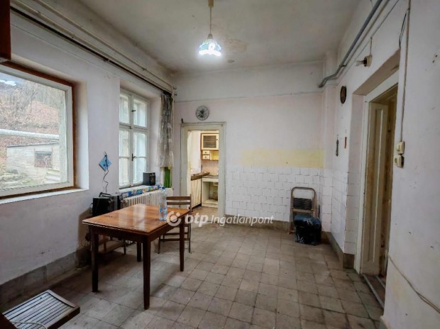 75 nm-es h�z elad� Miskolc