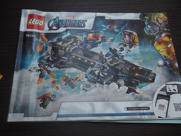 76153 LEGO Super Heroes - Bosszllk Helicarrier