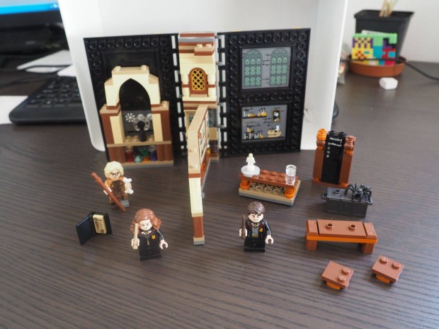 76397 LEGO Harry Potter Roxfort pillanatai: Stt varzslatok kivdse