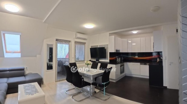 77 nm-es lak�s elad� Eger