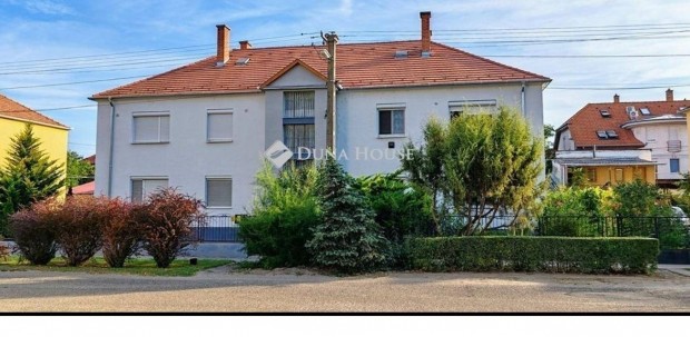 77 nm-es lak�s elad� Kecskem�t #5162991