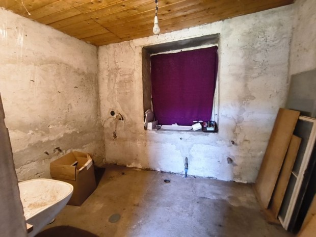 78 nm-es h�z elad� Mez�ber�ny