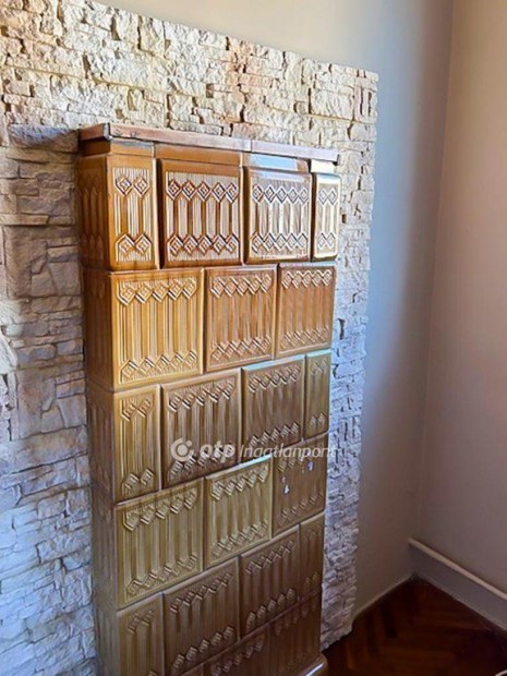 78 nm-es lak�s elad� B�bolna