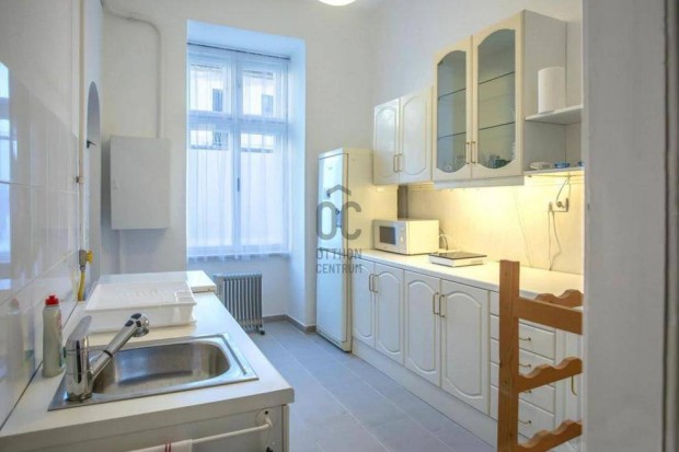 79 nm-es lak�s elad� Budapest 7. ker. #5120175