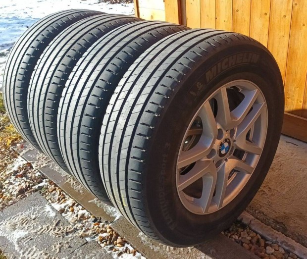 7,5 x 17 BMW felni 235/65 R17 nyri gumi