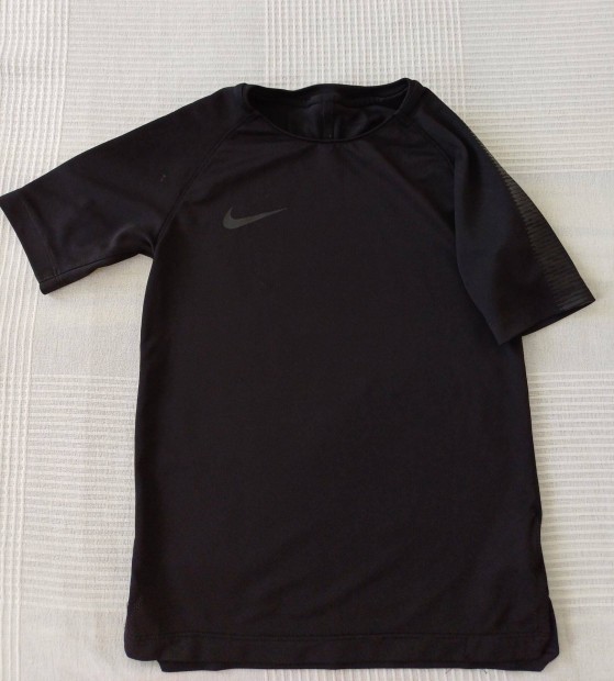 7-8 vesre Nike dri-fit fels