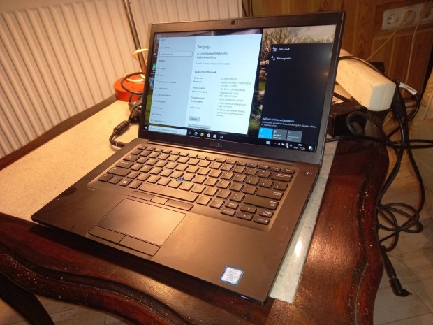 7. generációs Core i5 kamerás laptop 16 GB rammal, HDMI, WIN10, 256SSD