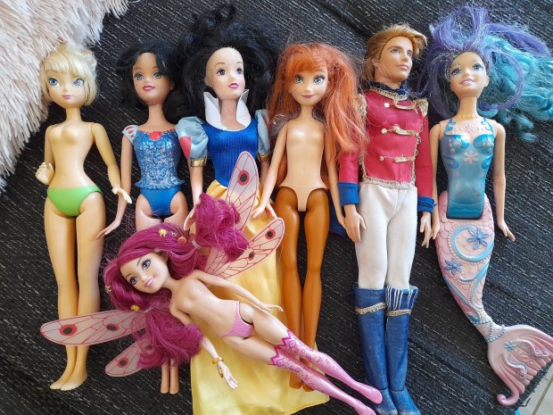 7 db Barbie baba hercegn herceg mia sell csak egyben 