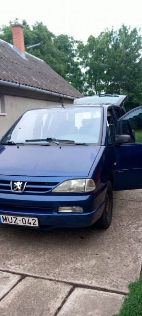 7 személyes Peugeot 806 2.0 hdi