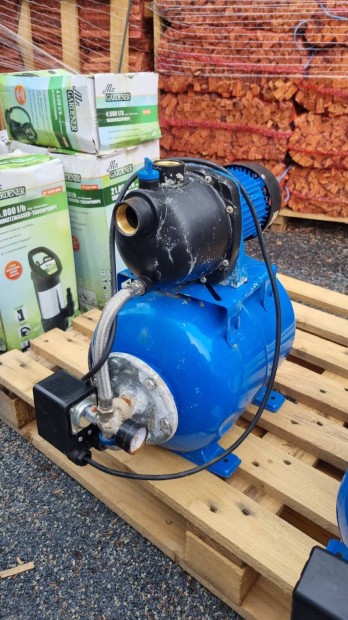 800W-os hzi vzm, hidrofor 3400liter/ra vzhozammal, j ron