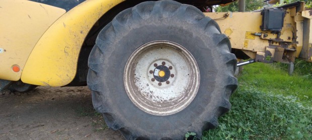 800/65R32 kombjn gumi elad