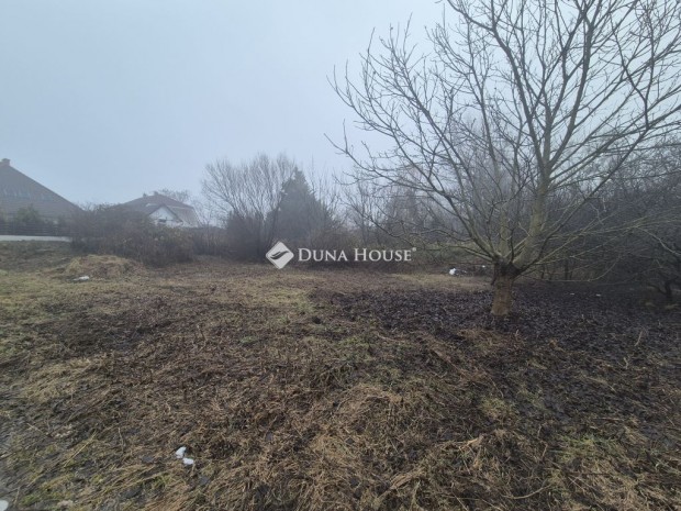 804 nm-es telek elad� Vonyarcvashegy