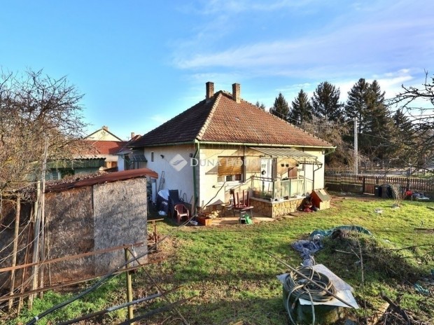 80 nm-es h�z elad� B�nye