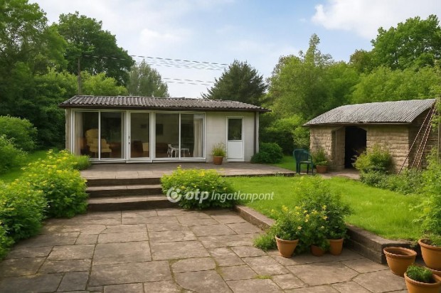 80 nm-es h�z elad� Majosh�za