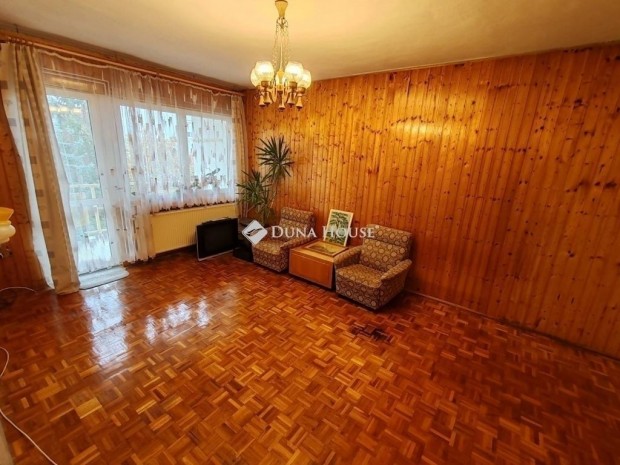 80 nm-es lak�s elad� Veszpr�m