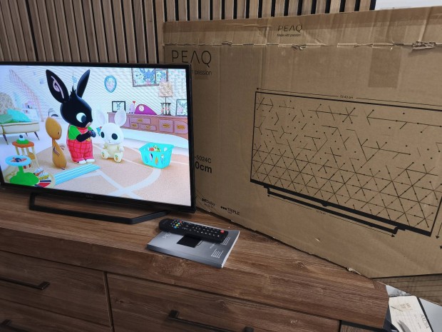 82CM LED TV. Gyári Dobozában
