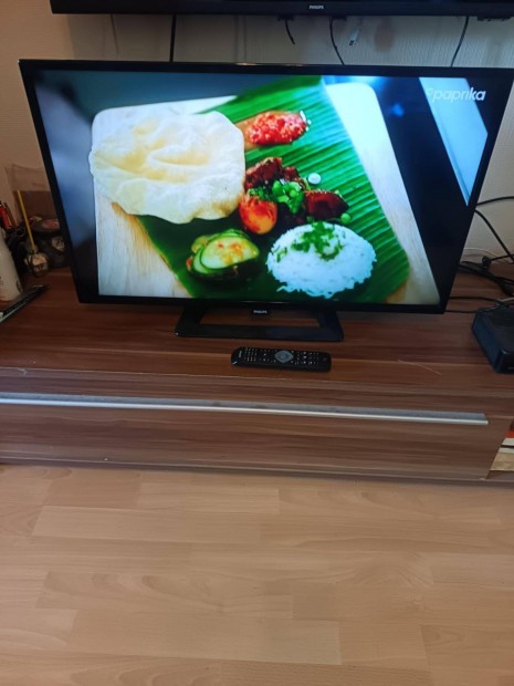 82 cm-es Philips led tv eladó