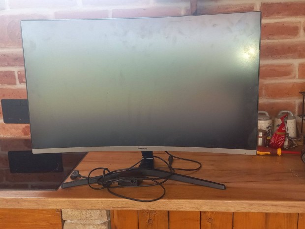 82 cm ivelt samsung monitor
