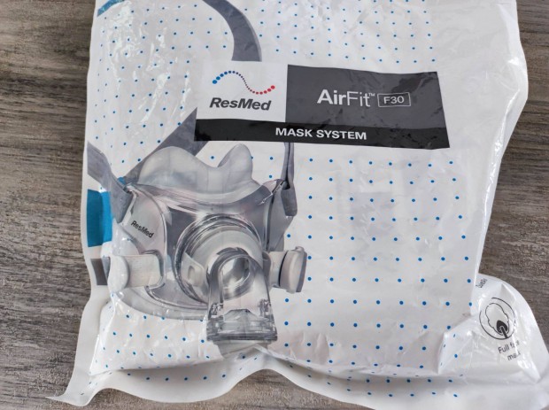 82 ezer Új Resmed Airfit F30 orr-száj maszk teljes arcmaszk CPAP