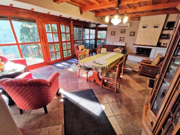 830 nm-es h�z elad� Balatonalm�di