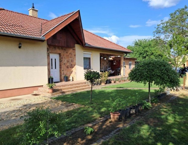 83 nm-es ház eladó Debrecen #4923479